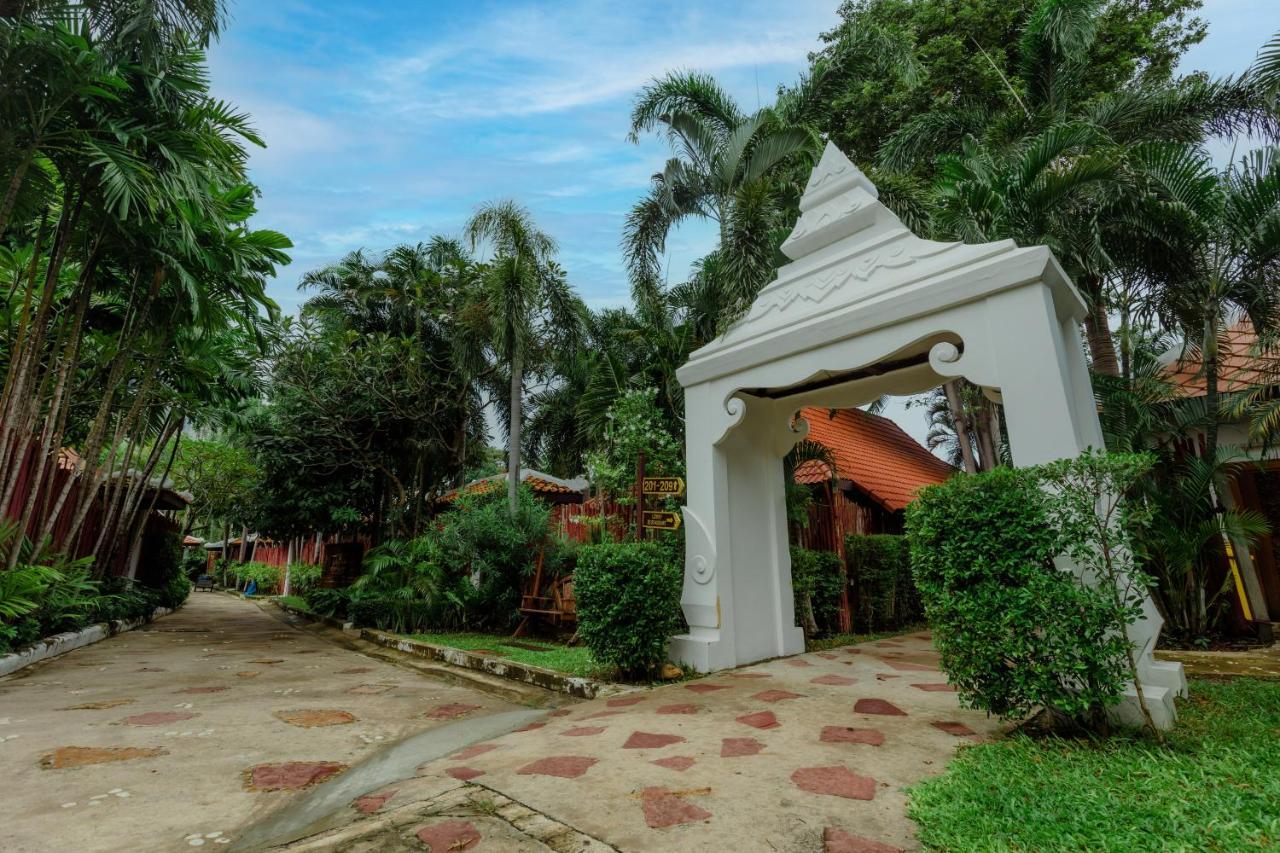 Villa Raya Resort Private Pool Villas Pattaya Exterior photo
